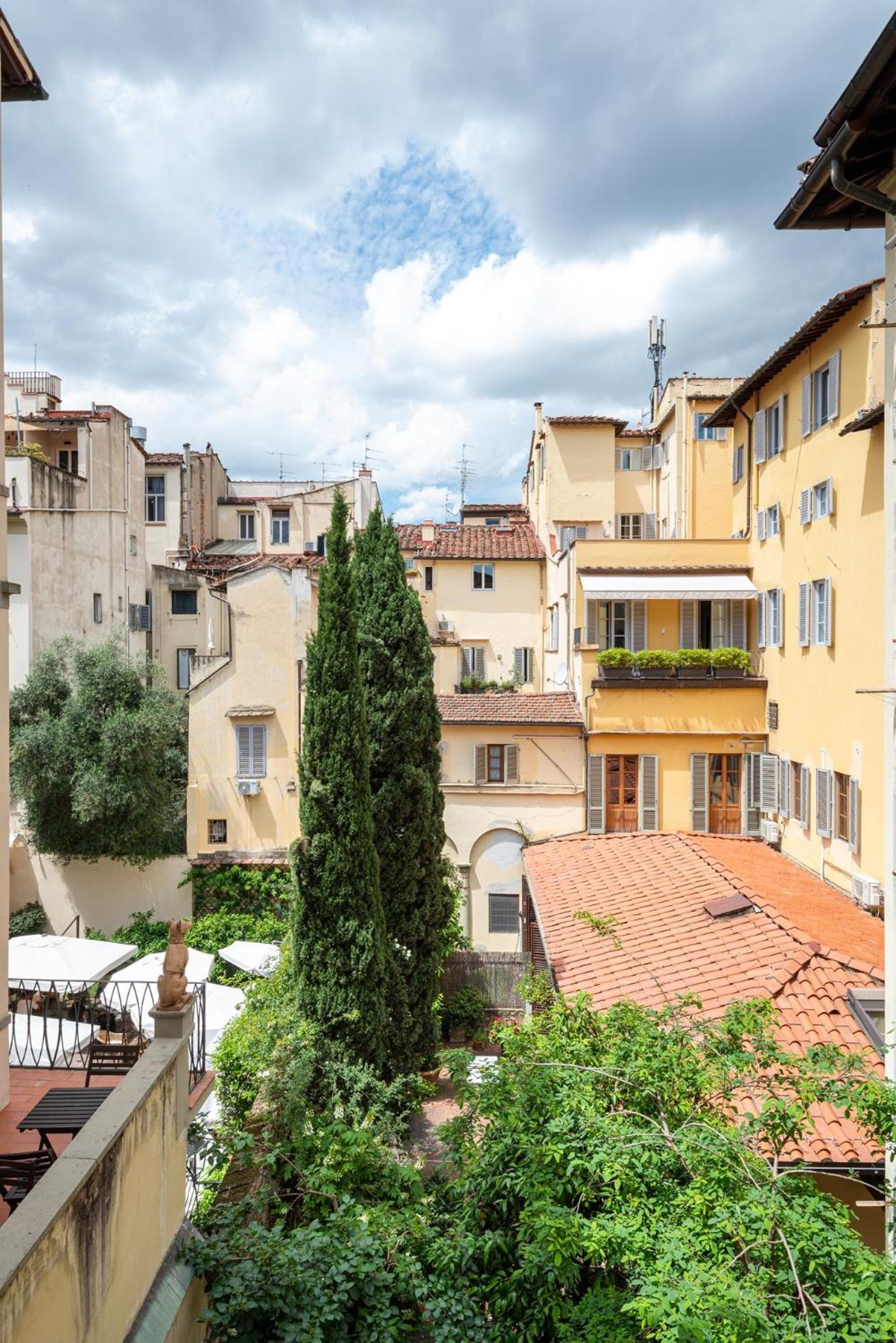 Magia Di Firenze Hotel Exterior photo